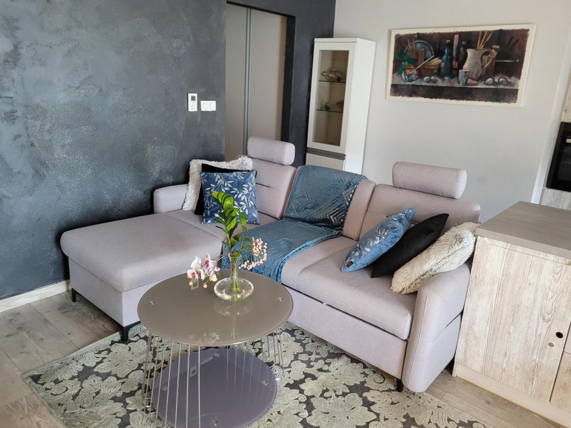 Apartament Lilla เยเลเนียกูรา ภายนอก รูปภาพ